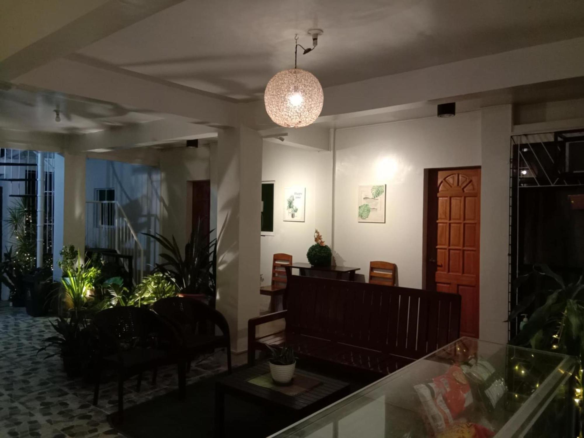 Jcv Rooms 苏里高 外观 照片
