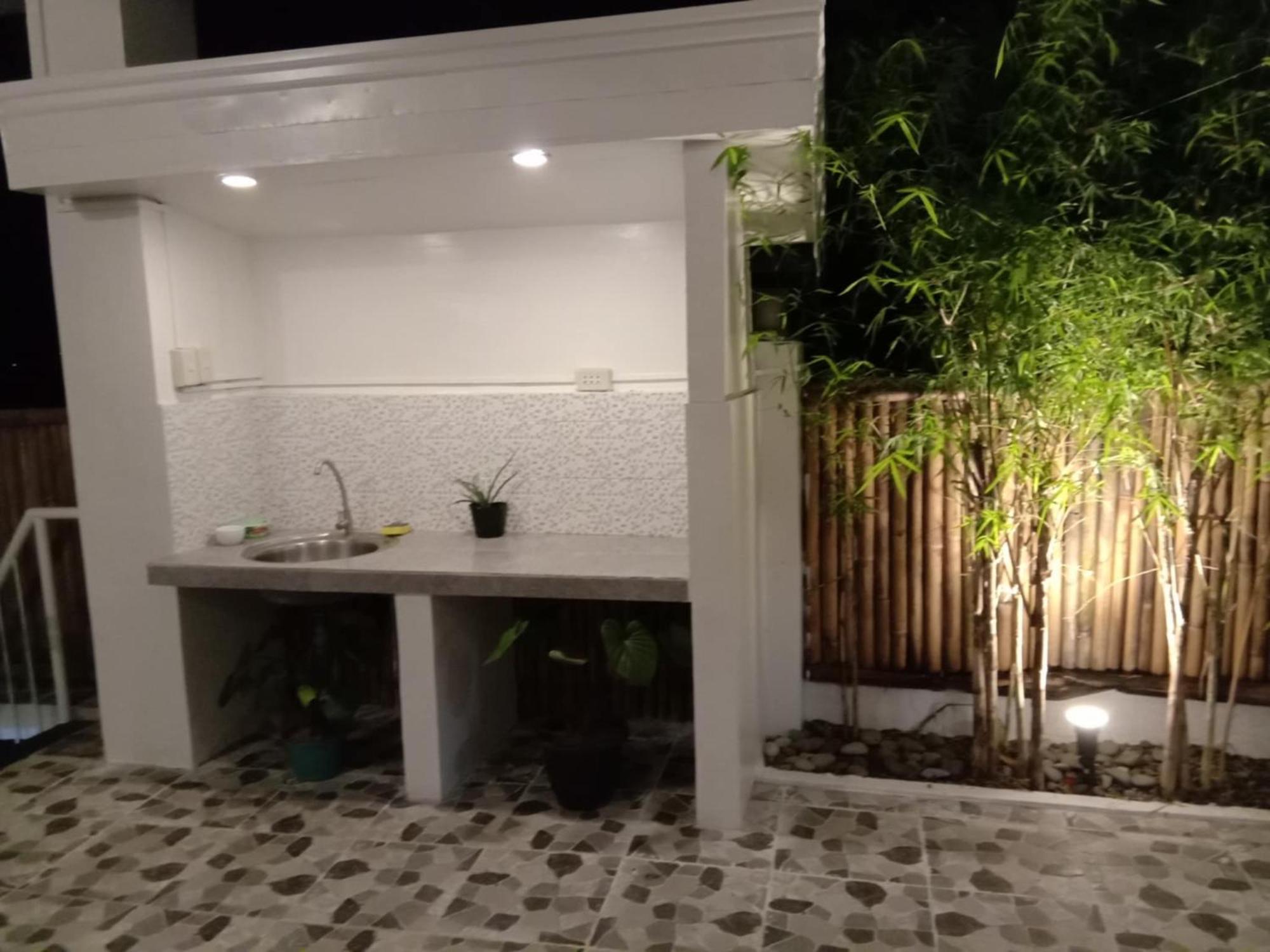 Jcv Rooms 苏里高 外观 照片